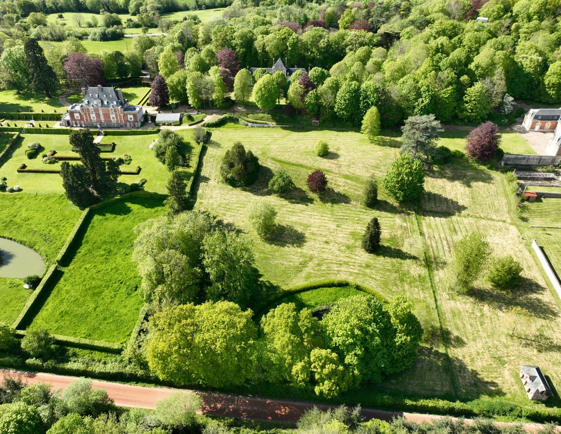 maison 16 Pièces en vente sur TROUVILLE SUR MER (14360)