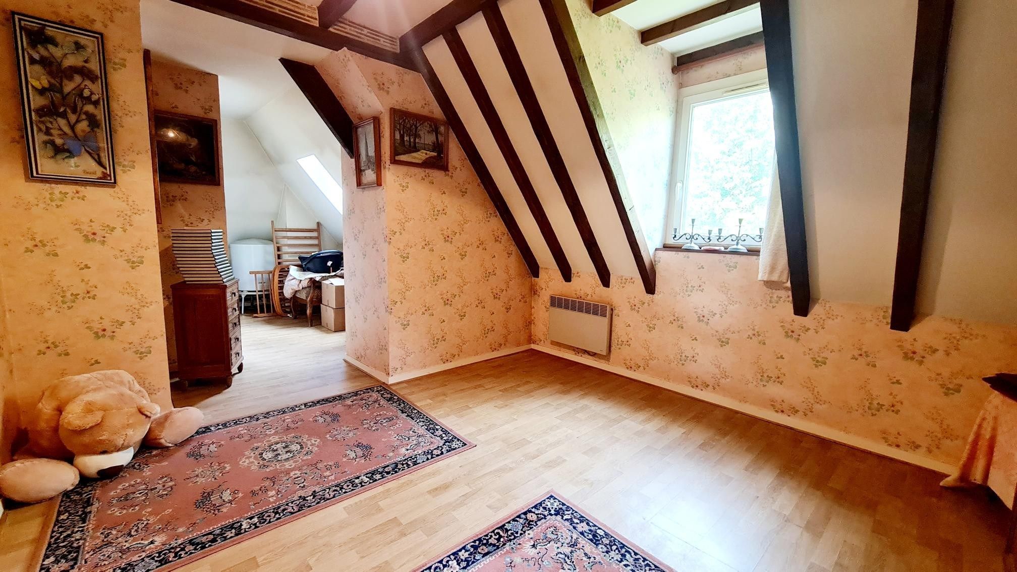 house 7 Rooms for sale on PONT L EVEQUE (14130)