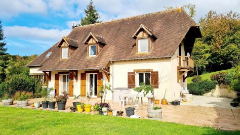 Sale House Pont-l'Évêque 7 Rooms 175 m²