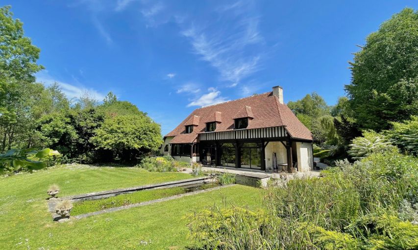 maison 8 Pièces en vente sur BARNEVILLE LA BERTRAN (14600)
