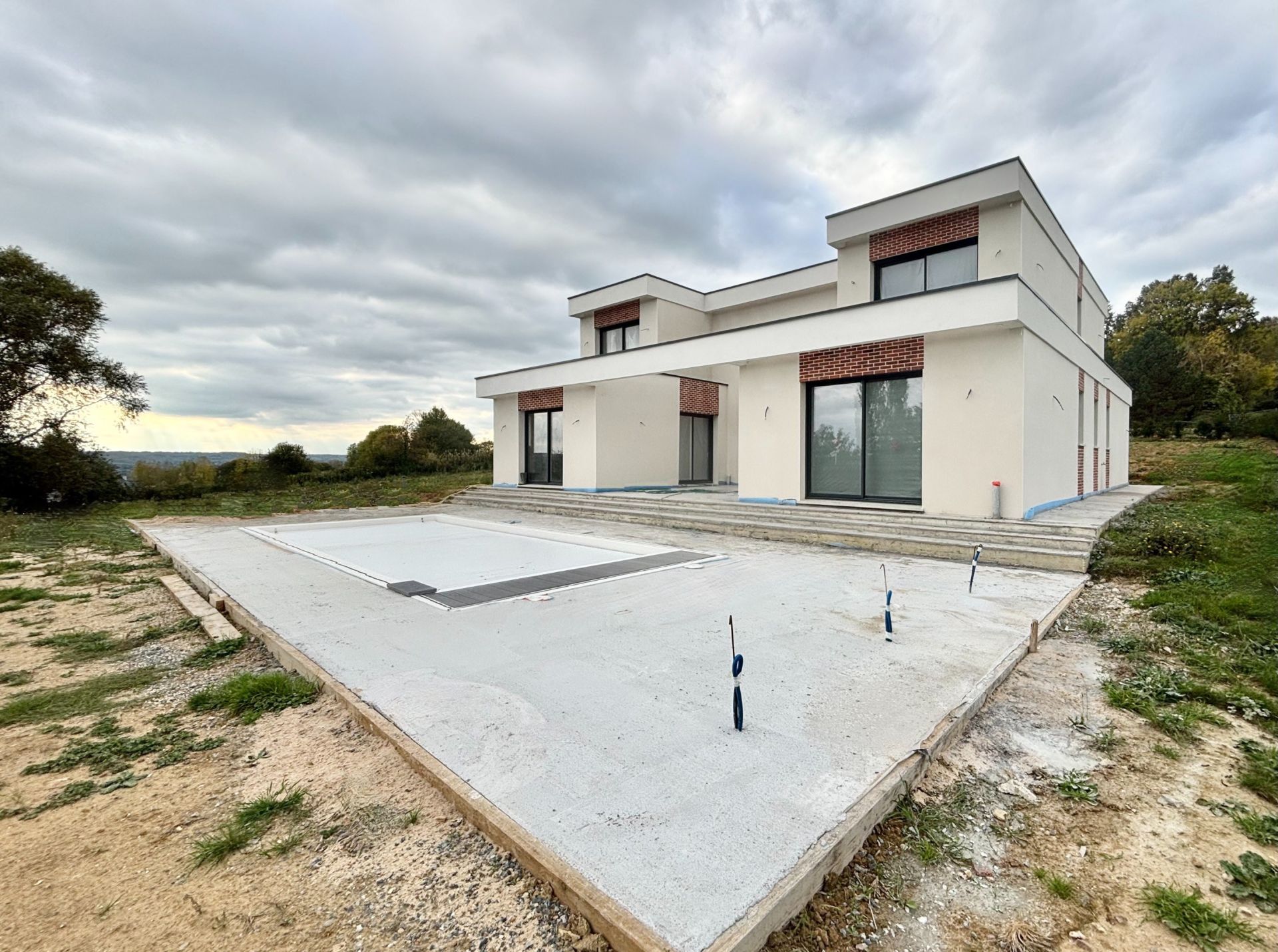 maison 8 Pièces en vente sur ST MARTIN AUX CHARTRAINS (14130)