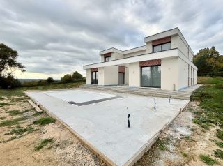 maison 8 Pièces en vente sur ST MARTIN AUX CHARTRAINS (14130)