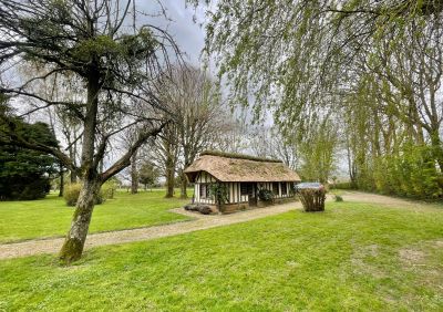 maison 6 Pièces en vente sur BEUZEVILLE (27210) Vente Maison Beuzeville 6 Pièces 170 m²
