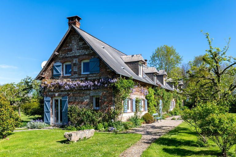 maison 9 Pièces en vente sur ERMENOUVILLE (76740)