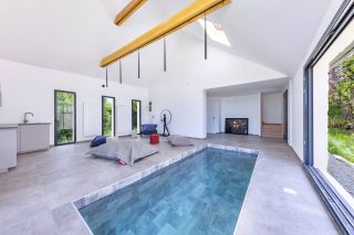 house 8 Rooms for sale on TROUVILLE SUR MER (14360)