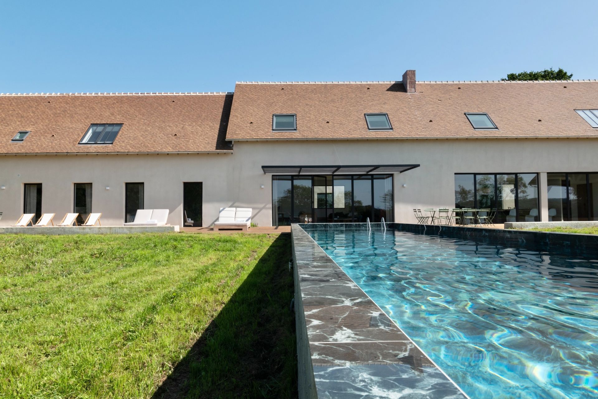 maison 11 Pièces en vente sur ST ETIENNE LA THILLAYE (14950)