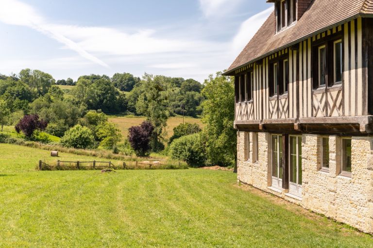 maison 8 Pièces en vente sur BEAUMONT EN AUGE (14950)