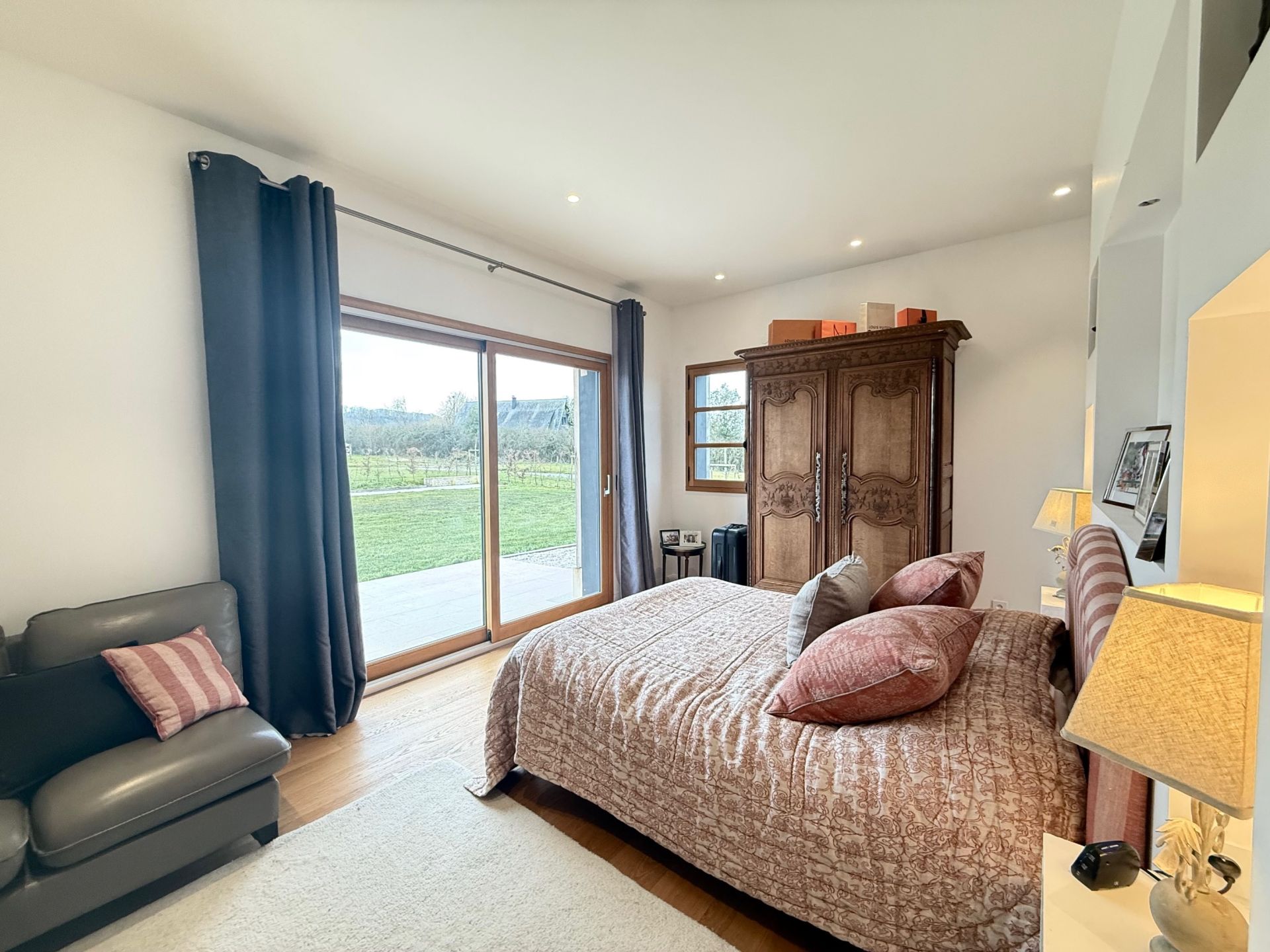 equestrian property 8 Rooms for sale on REUX (14130)