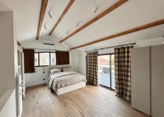 house 9 Rooms for seasonal rent on TROUVILLE SUR MER (14360)