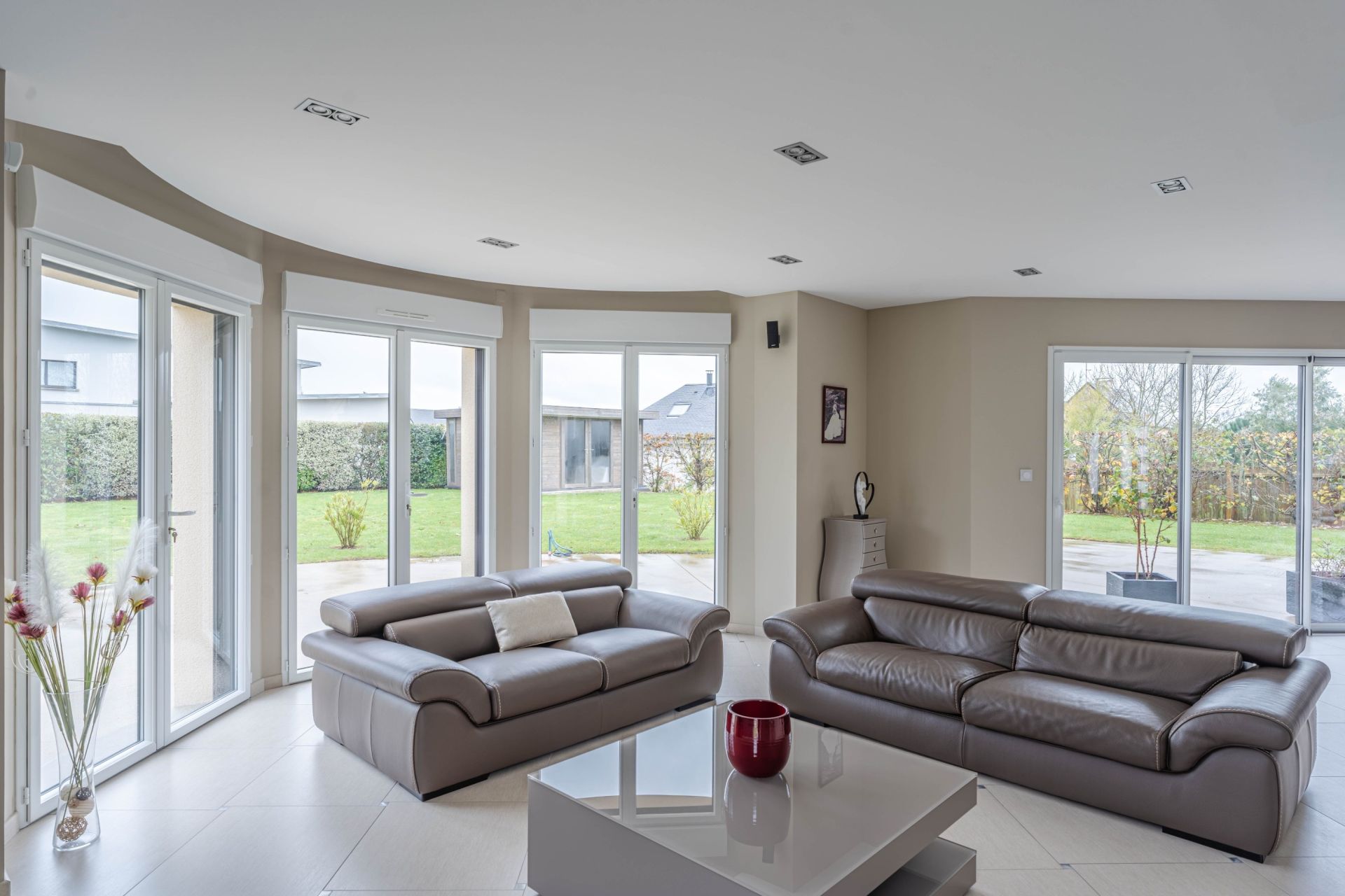 house 6 Rooms for sale on JULLOUVILLE (50610)