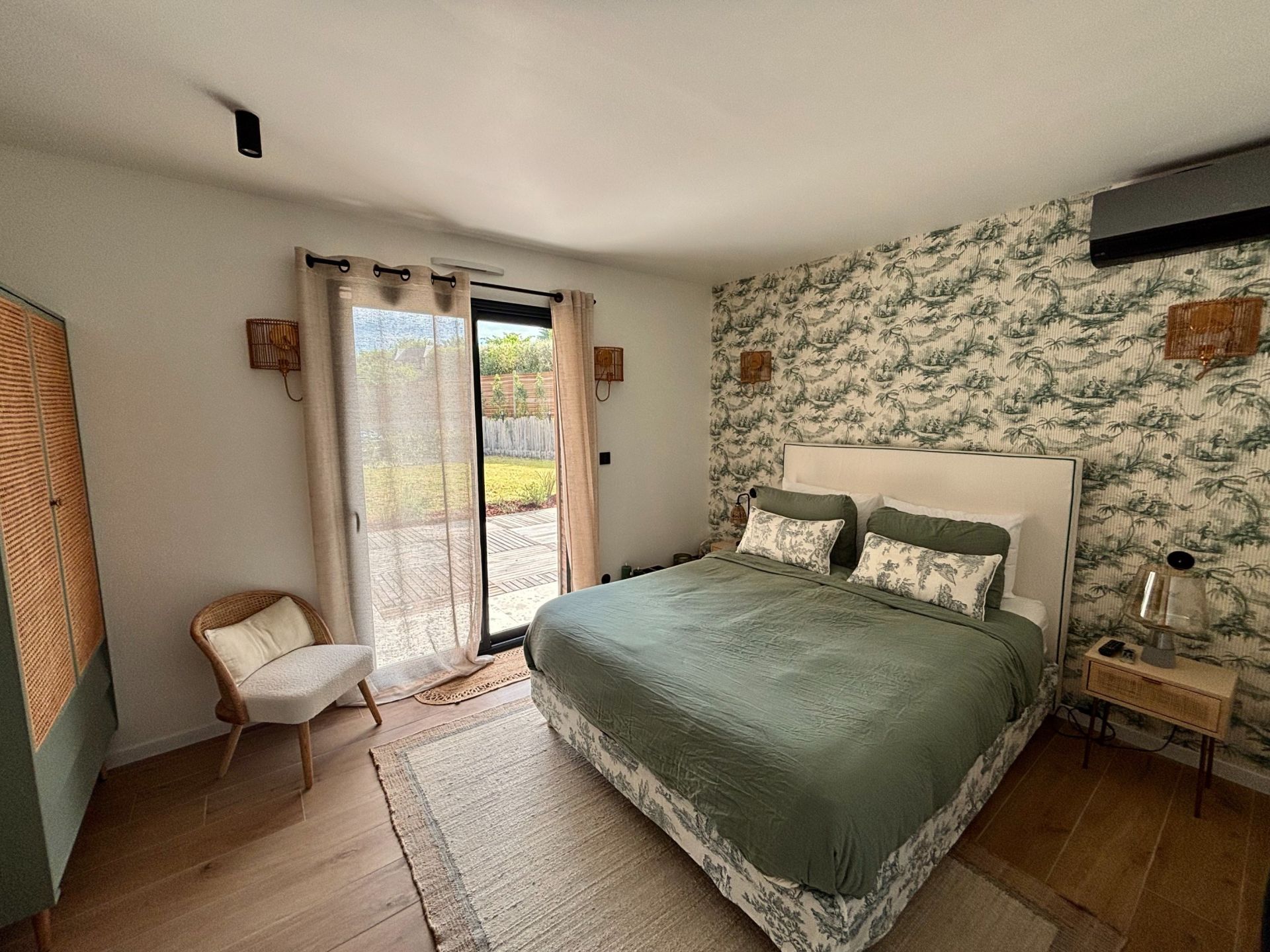 house 6 Rooms for sale on PONT L EVEQUE (14130)