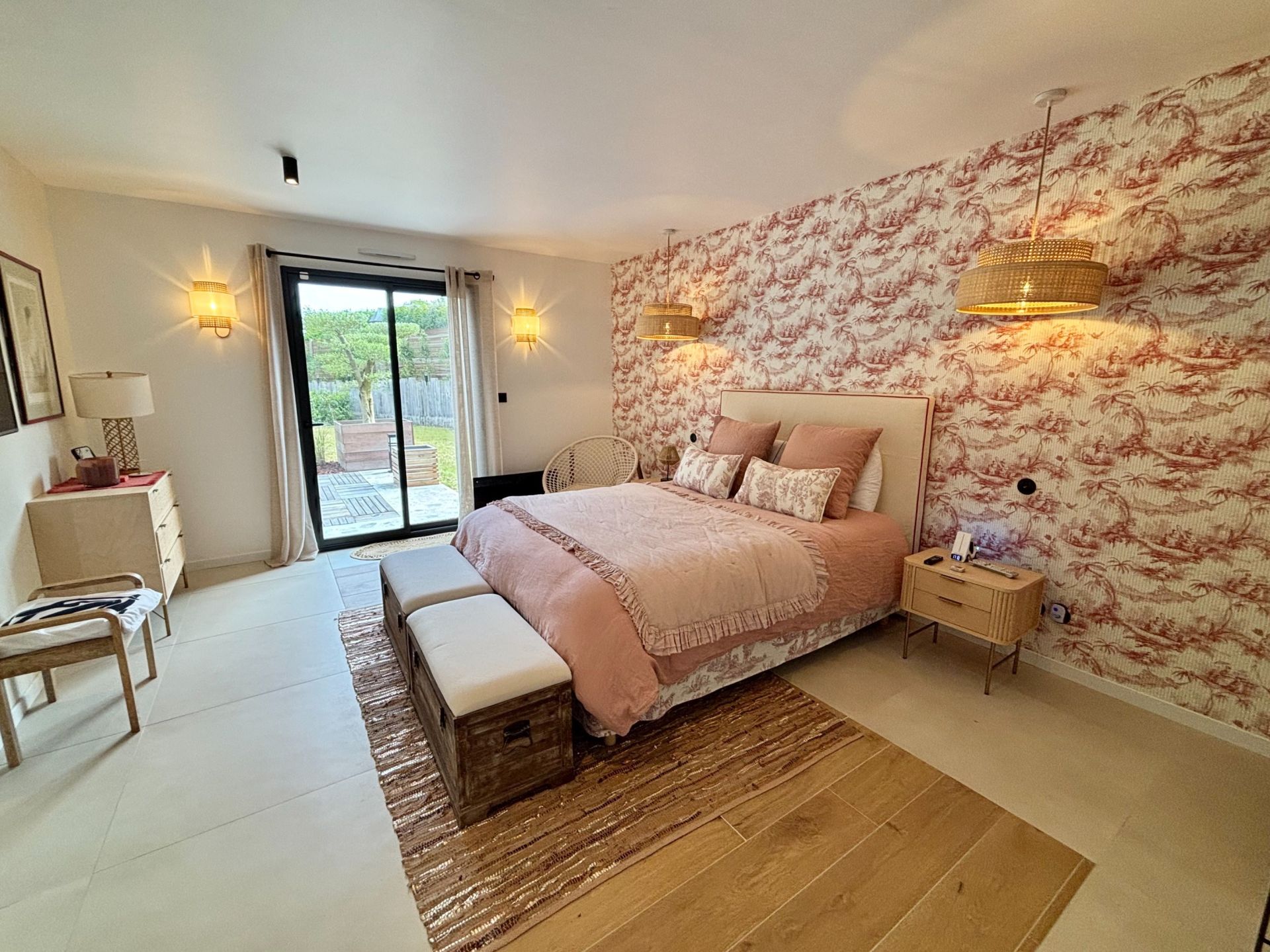 house 6 Rooms for sale on PONT L EVEQUE (14130)