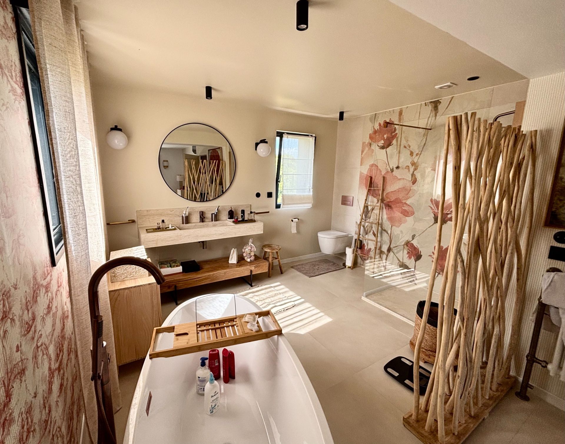 house 6 Rooms for sale on PONT L EVEQUE (14130)