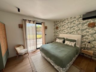 house 6 Rooms for sale on PONT L EVEQUE (14130)