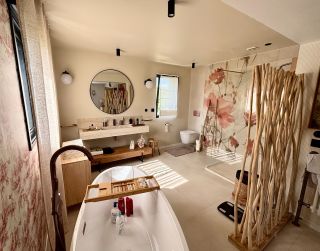 house 6 Rooms for sale on PONT L EVEQUE (14130)