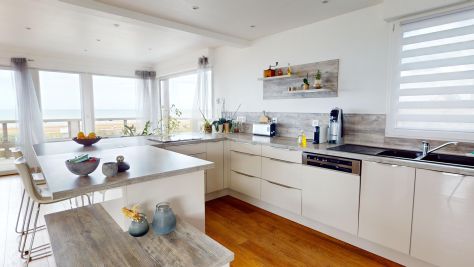 villa 10 Rooms for sale on ST LAURENT SUR MER (14710) Sale Villa Saint-Laurent-sur-Mer 10 Rooms 166 m²