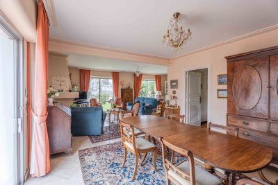 house 8 Rooms for sale on COURSEULLES SUR MER (14470) Sale House Courseulles-sur-Mer 8 Rooms 227 m²