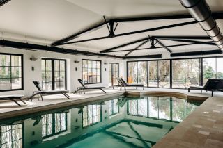 house 10 Rooms for seasonal rent on VILLERVILLE (14113)