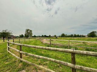 house 9 Rooms for sale on TROUVILLE SUR MER (14360)