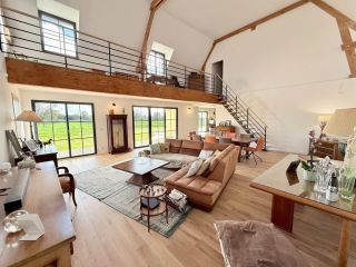 house 9 Rooms for sale on TROUVILLE SUR MER (14360)