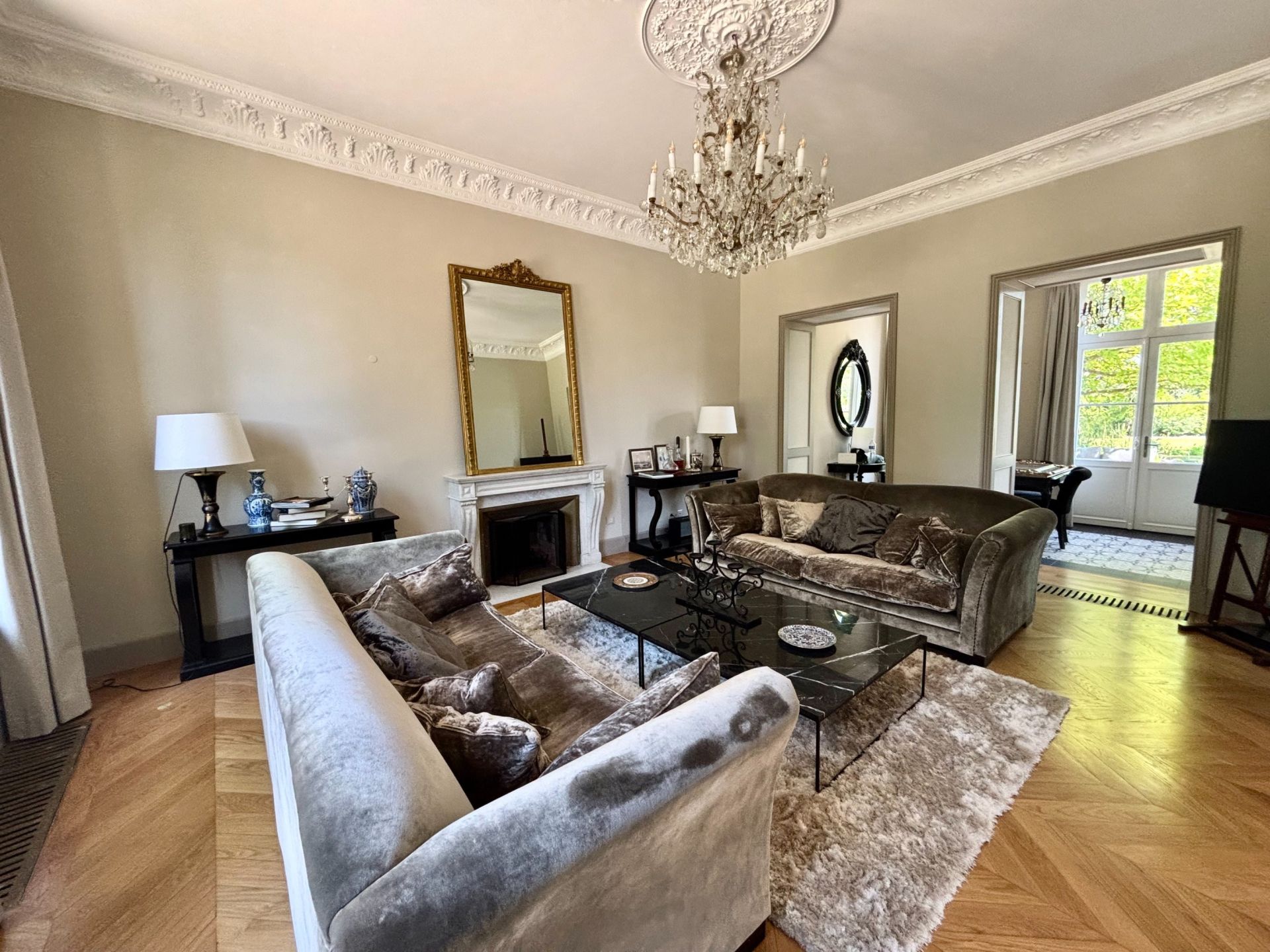 maison 9 Pièces en location saisonnière sur EQUEMAUVILLE (14600)