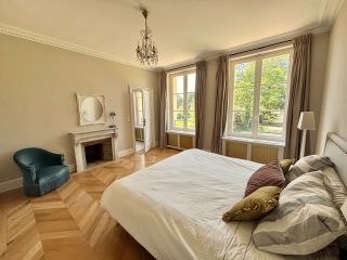 maison 9 Pièces en location saisonnière sur EQUEMAUVILLE (14600)