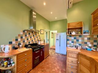 house 6 Rooms for sale on HAUSSEZ (76440)