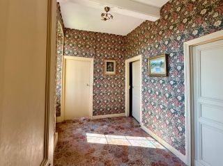 house 6 Rooms for sale on HAUSSEZ (76440)