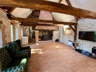 house 6 Rooms for sale on HAUSSEZ (76440)