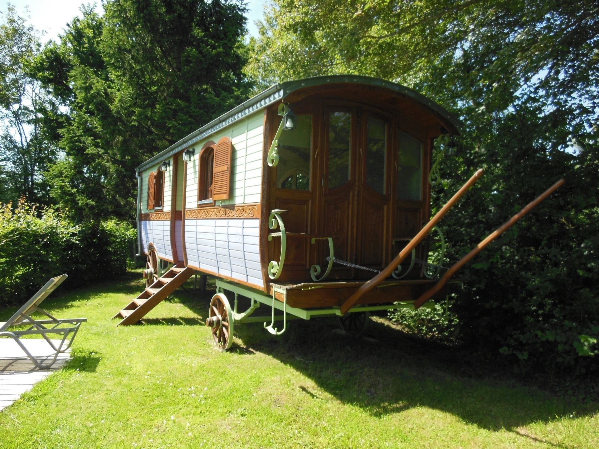 Norman house 9 Rooms for sale on PONT L EVEQUE (14130)