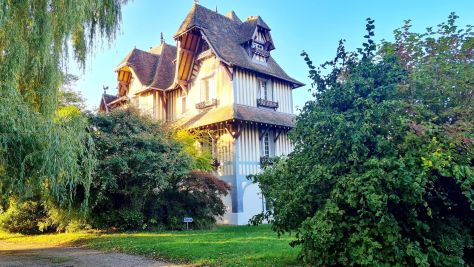 Vente Maison normande Pont-l'Évêque 9 Pièces 230 m²