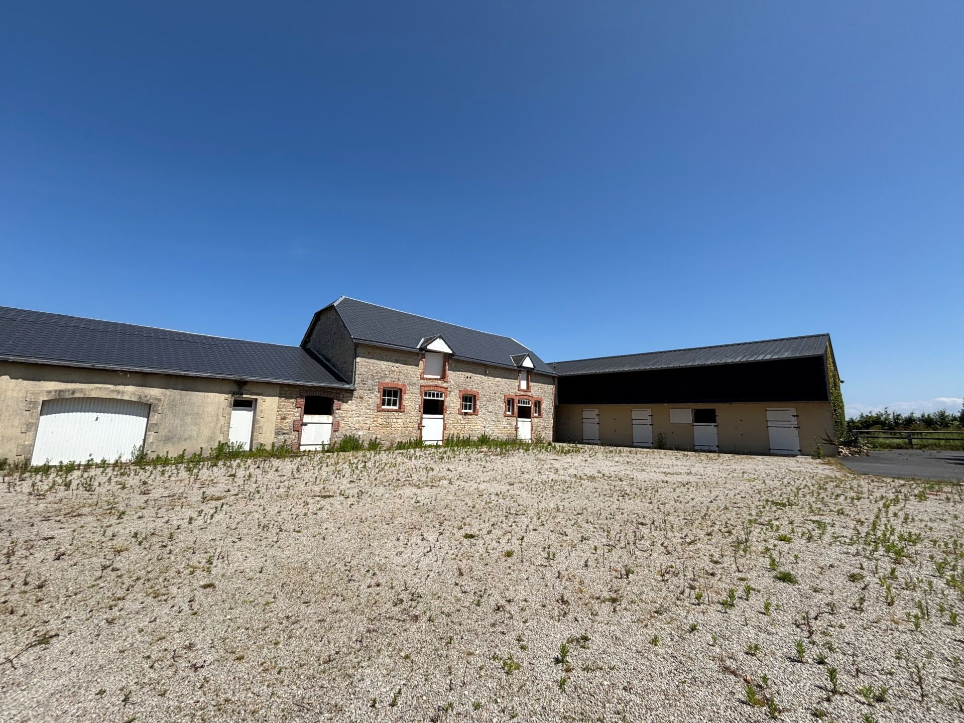 maison 7 Pièces en vente sur CARENTAN LES MARAIS (50500)