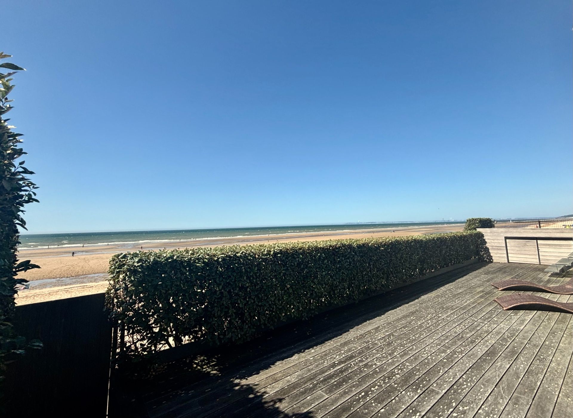 house 7 Rooms for sale on VILLERS SUR MER (14640)