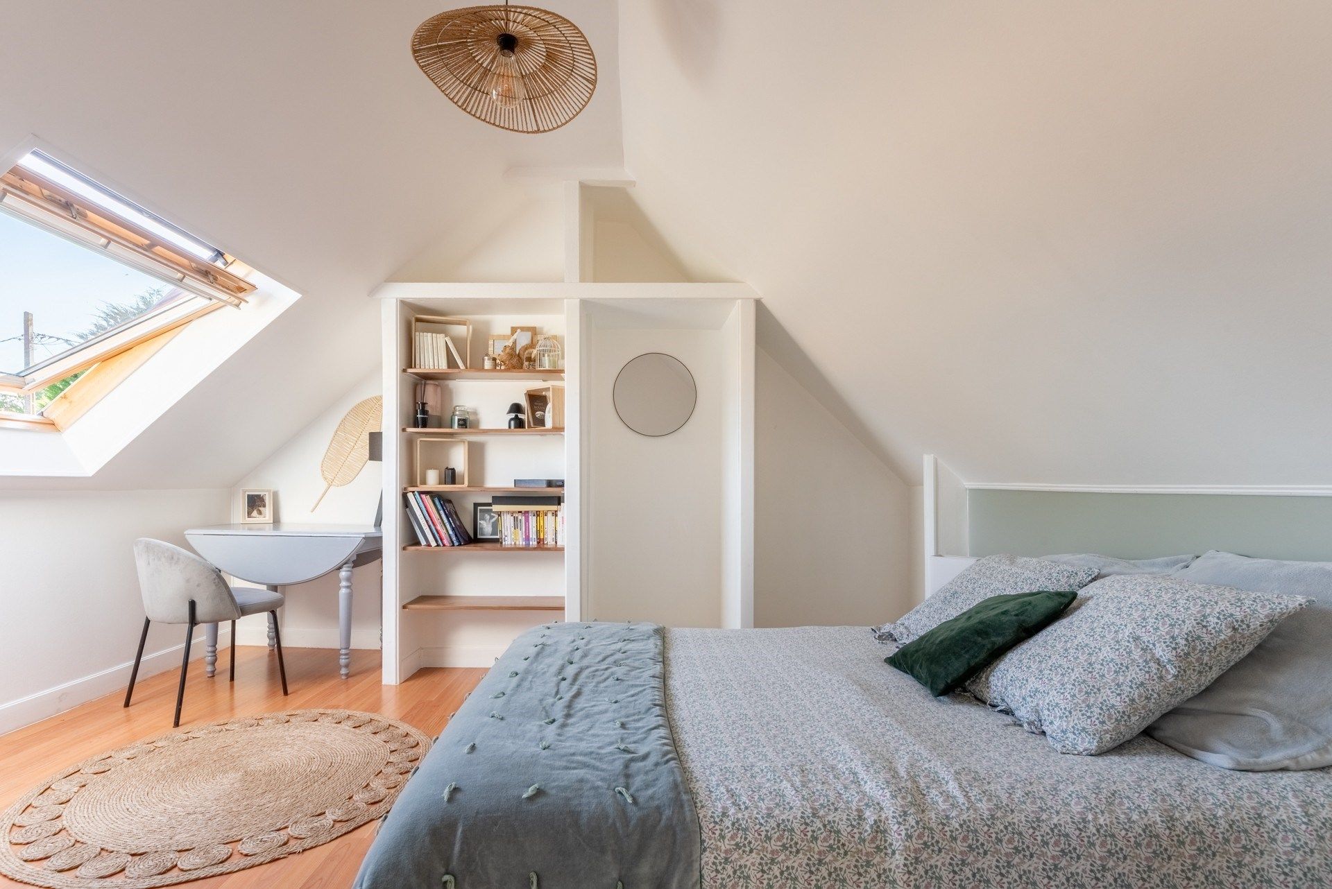 house 7 Rooms for sale on HONFLEUR (14600)