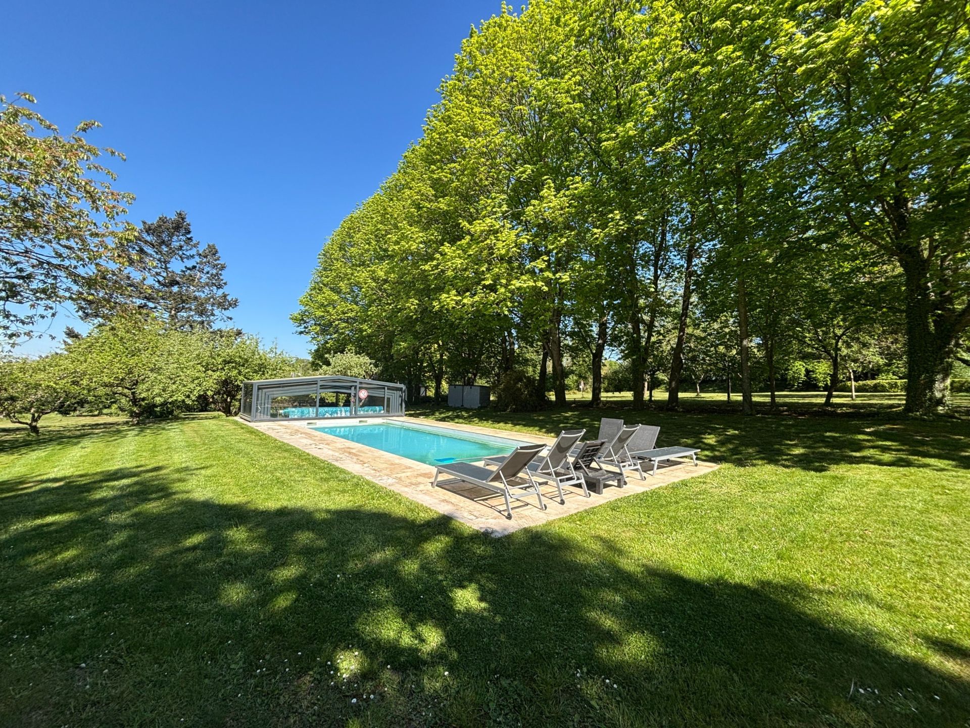 manoir 15 Pièces en vente sur ECAQUELON (27290)