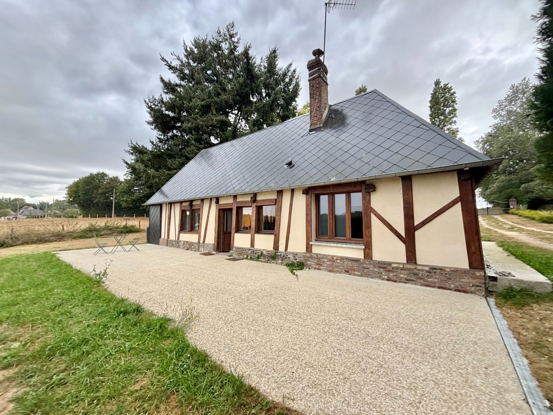 manoir 10 Pièces en vente sur ECAQUELON (27290)