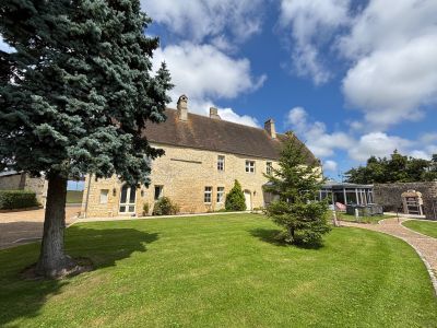 Sale Manor house Bayeux 16 Rooms 655 m²