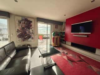 house 9 Rooms for sale on TROUVILLE SUR MER (14360)