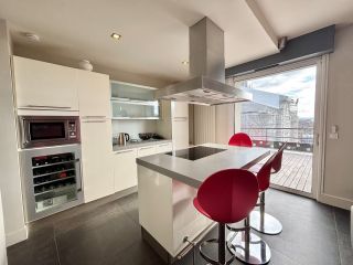 house 9 Rooms for sale on TROUVILLE SUR MER (14360)