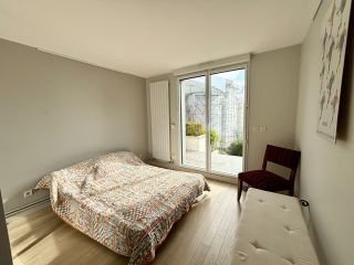 house 9 Rooms for sale on TROUVILLE SUR MER (14360)