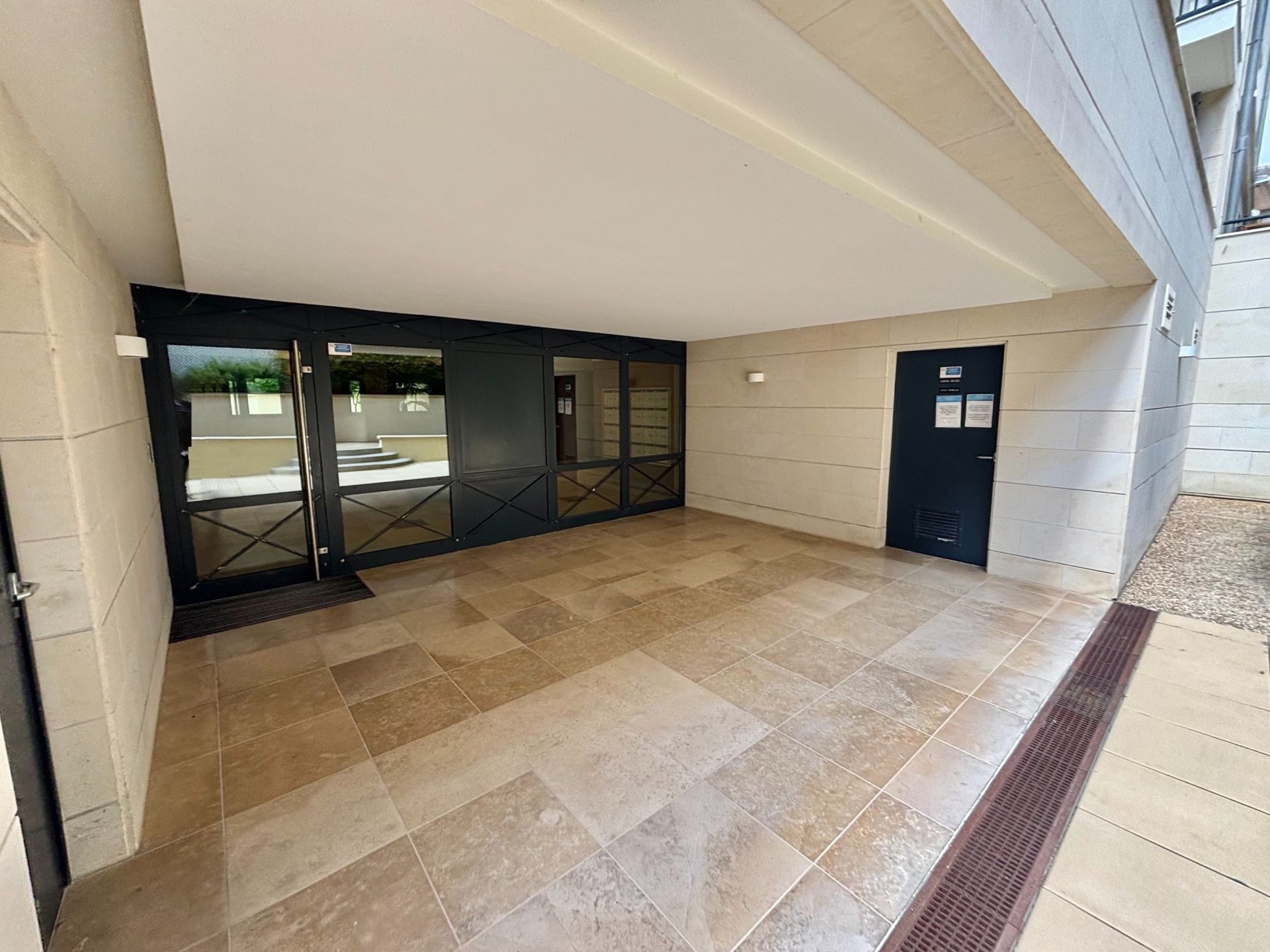 apartment 3 Rooms for sale on DEAUVILLE (14800)