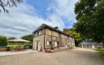 manoir 8 Pièces en vente sur RUMESNIL (14340)