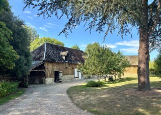 manoir 8 Pièces en vente sur RUMESNIL (14340)