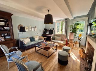 manoir 8 Pièces en vente sur RUMESNIL (14340)