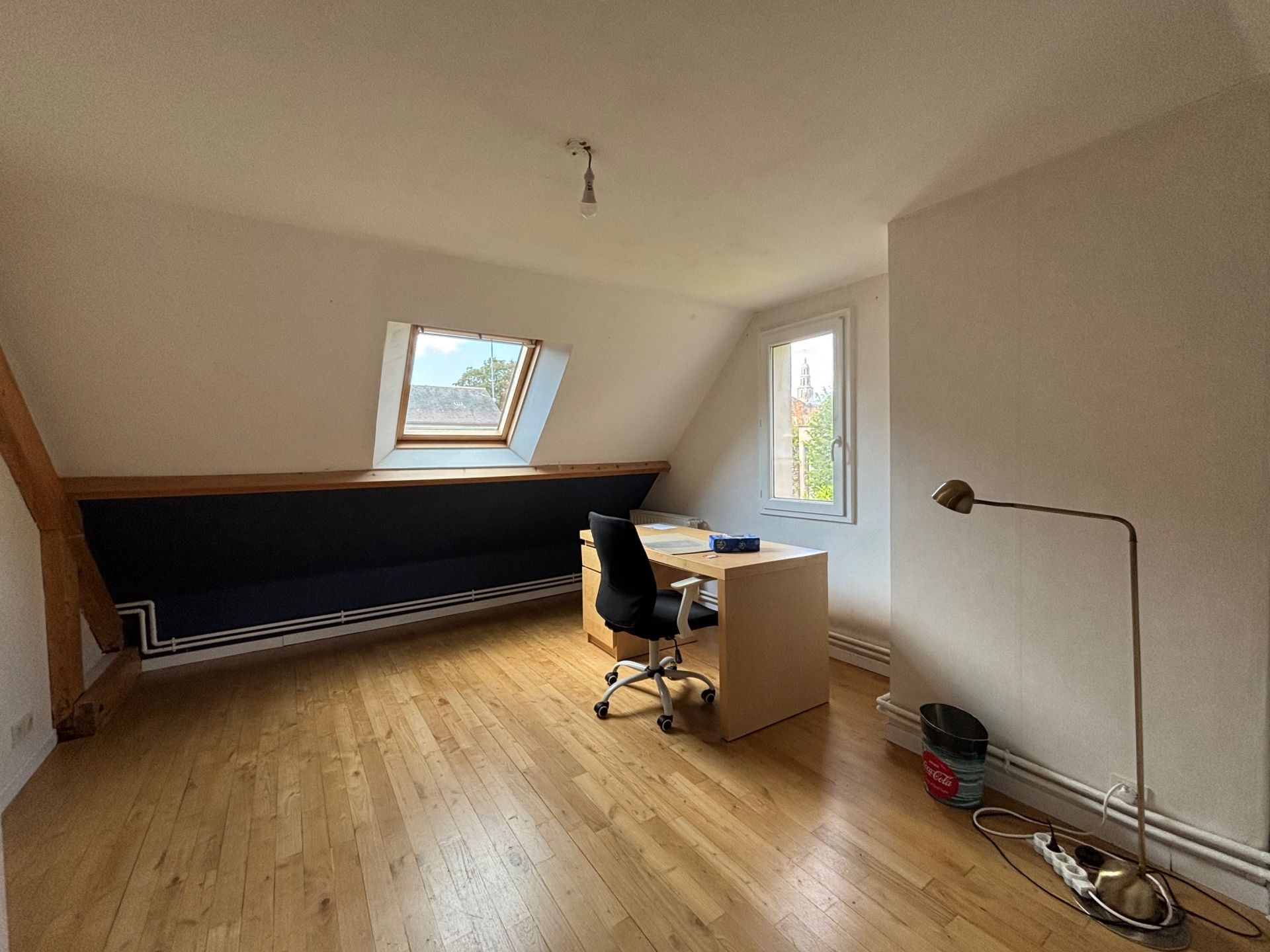 house 9 Rooms for sale on BAYEUX (14400)