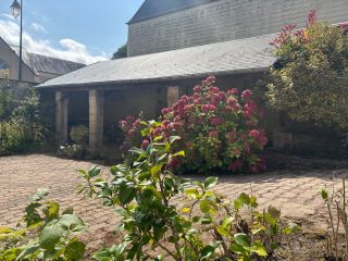 house 9 Rooms for sale on BAYEUX (14400)