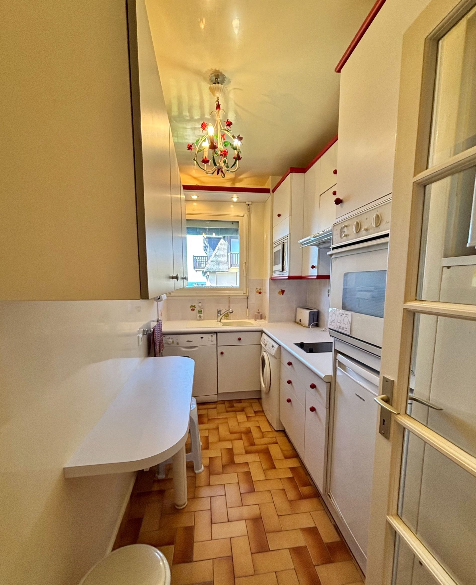 apartment 2 Rooms for rent on DEAUVILLE (14800)