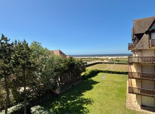 apartment 2 Rooms for rent on DEAUVILLE (14800)