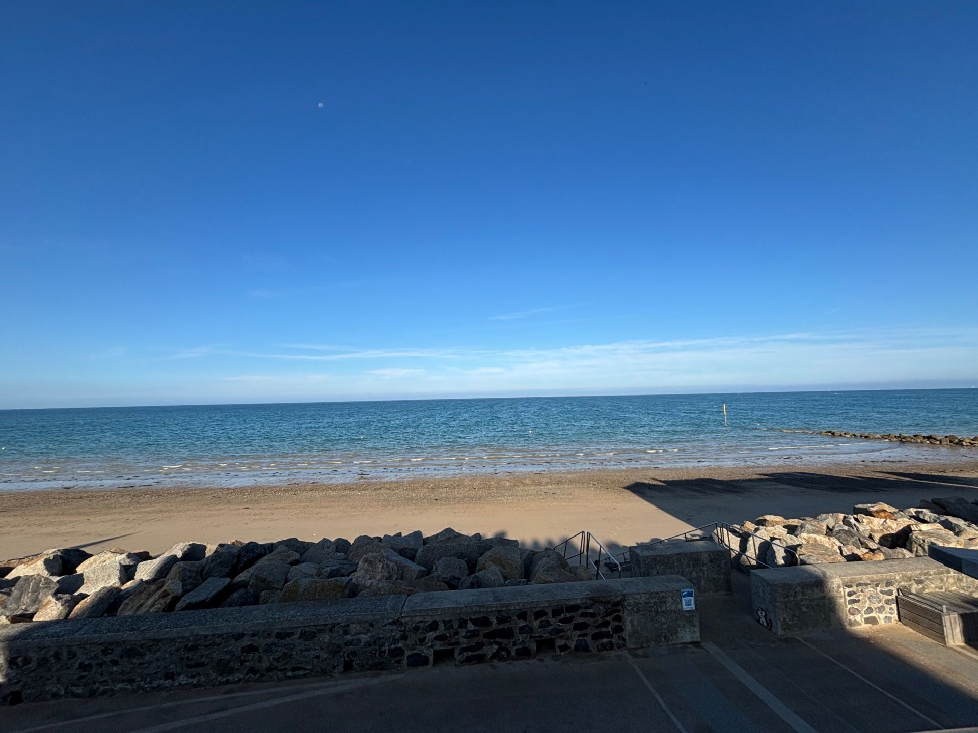 house 11 Rooms for sale on AGON COUTAINVILLE (50230)