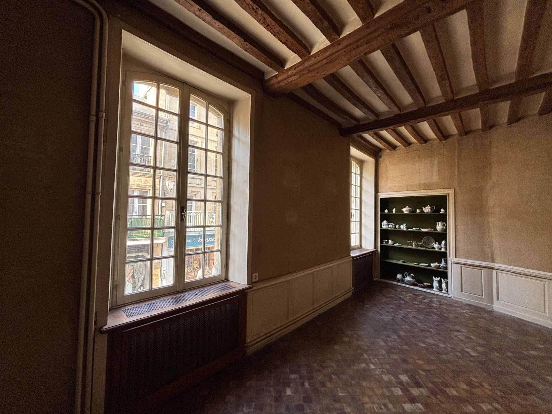 apartment 6 Rooms for sale on BAYEUX (14400)